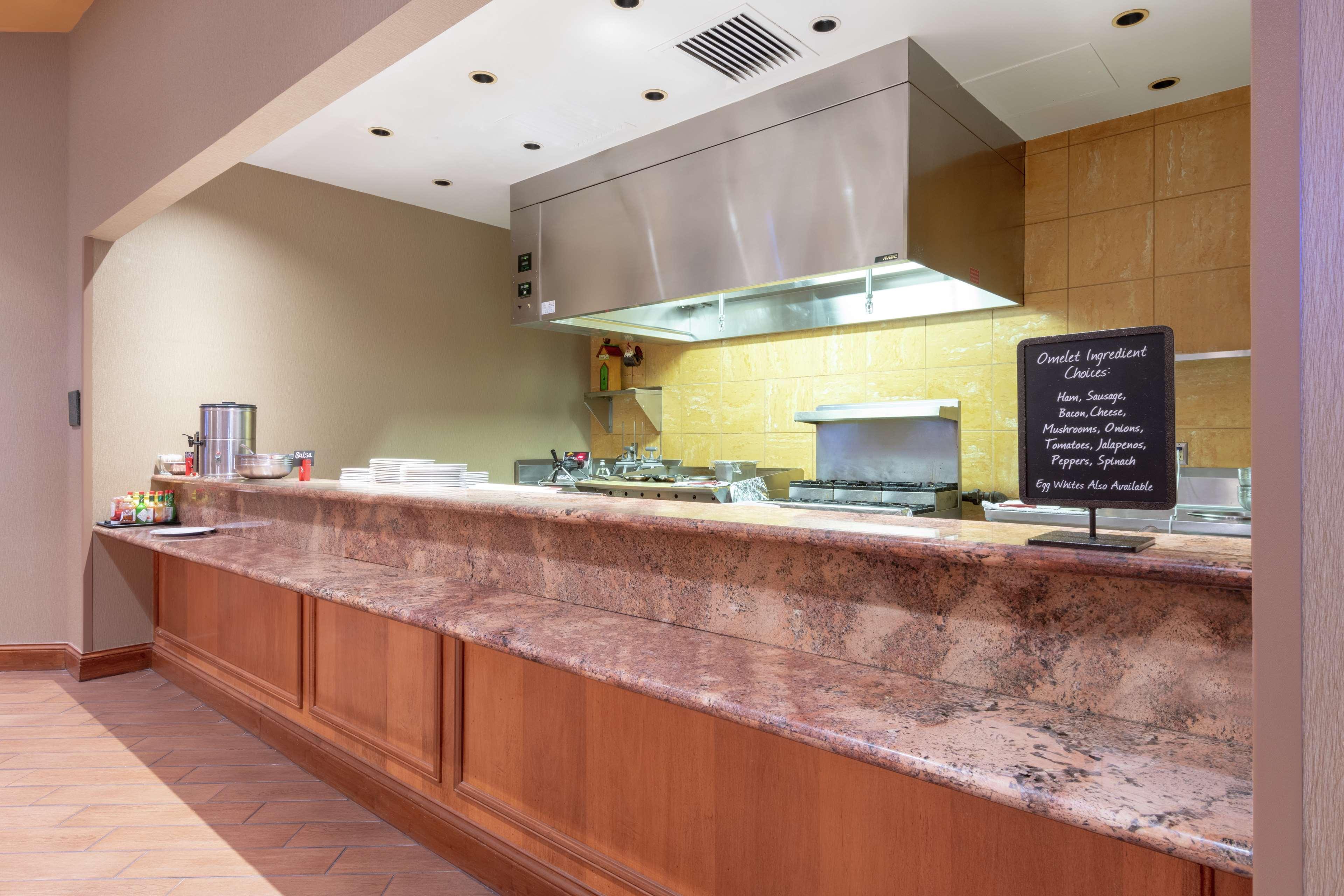 Embassy Suites Northwest Arkansas - Hotel, Spa & Convention Center Rogers Exterior photo