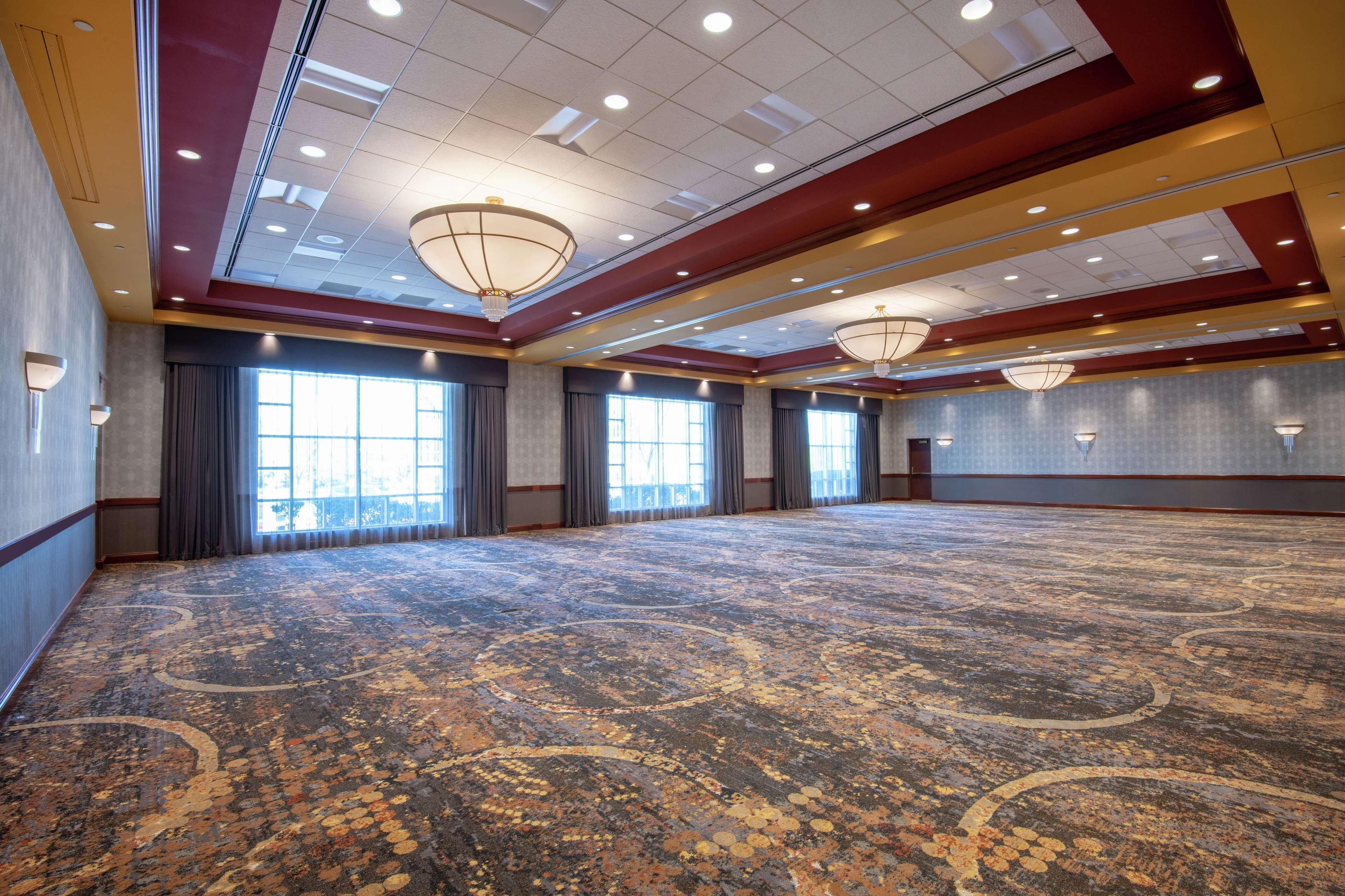 Embassy Suites Northwest Arkansas - Hotel, Spa & Convention Center Rogers Exterior photo
